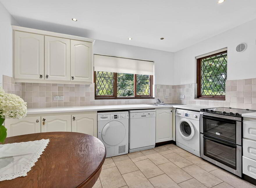 4c Newforge Grange, Malone, Belfast, BT9 5QB