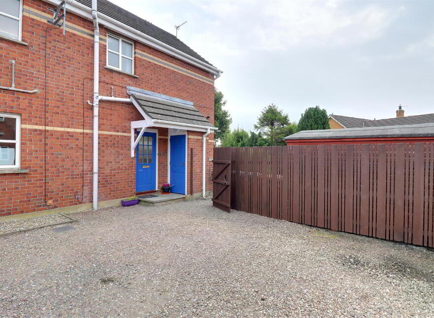 81e Movilla Road, Newtownards, BT23 8RQ