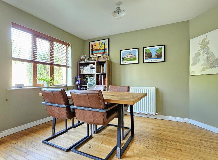 8 Bates Park, Greenisland, Carrickfergus, BT38 8LG