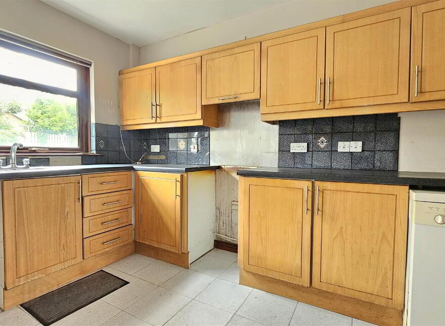 3 Windslow Grove, Carrickfergus, BT38 9BE