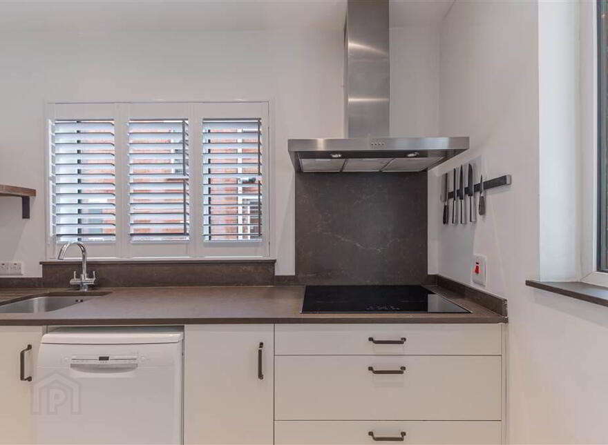 31 Ashton Park, Finaghy Road North, Belfast, BT10 0JQ