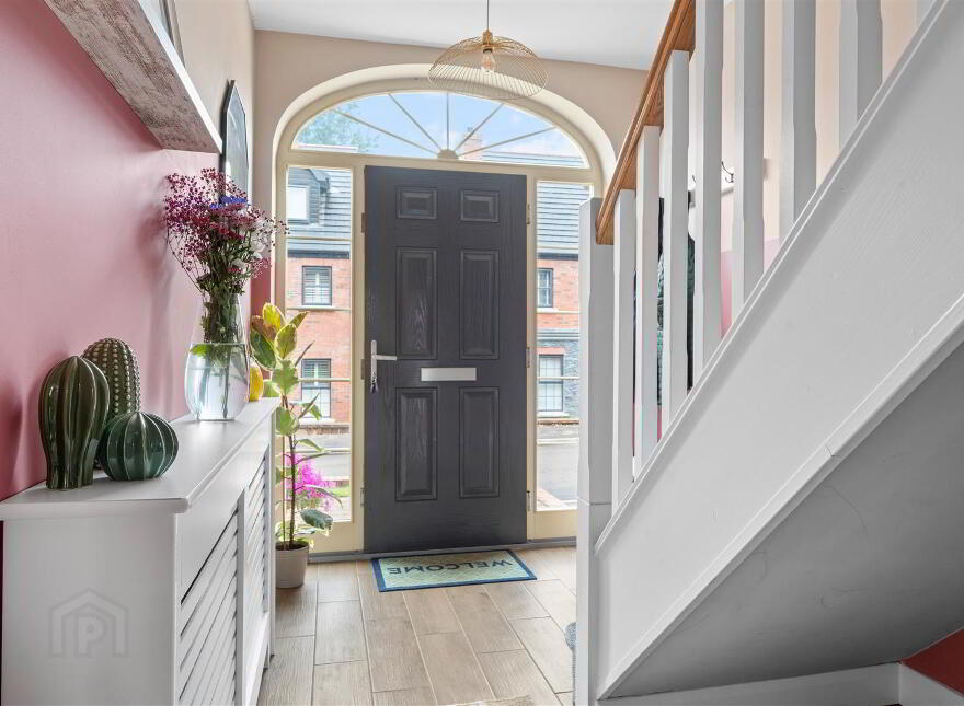 12 Kirbys Meadow, Antrim, BT41 1FP