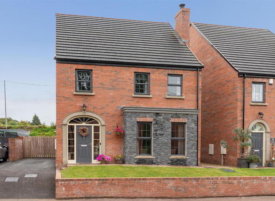 12 Kirbys Meadow, Antrim, BT41 1FP