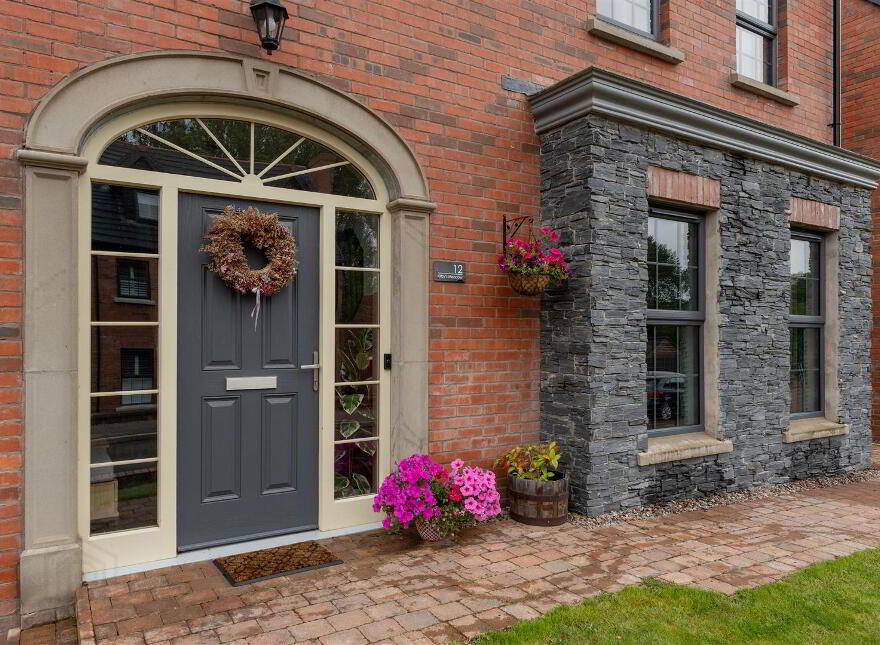12 Kirbys Meadow, Antrim, BT41 1FP