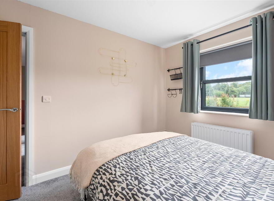 12 Kirbys Meadow, Antrim, BT41 1FP