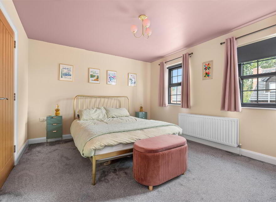 12 Kirbys Meadow, Antrim, BT41 1FP
