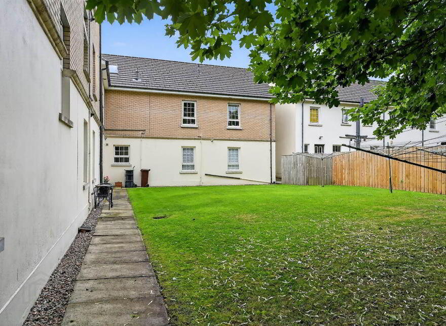 89b Leathem Square, Dundonald, Belfast, BT16 2QL