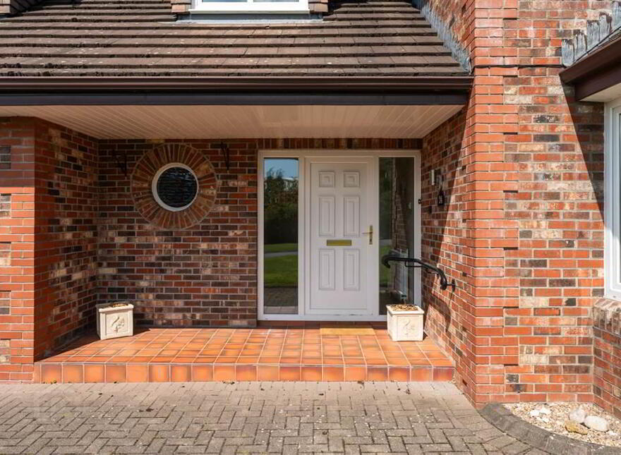 24 Manor Park, Comber, Newtownards, BT23 5FW