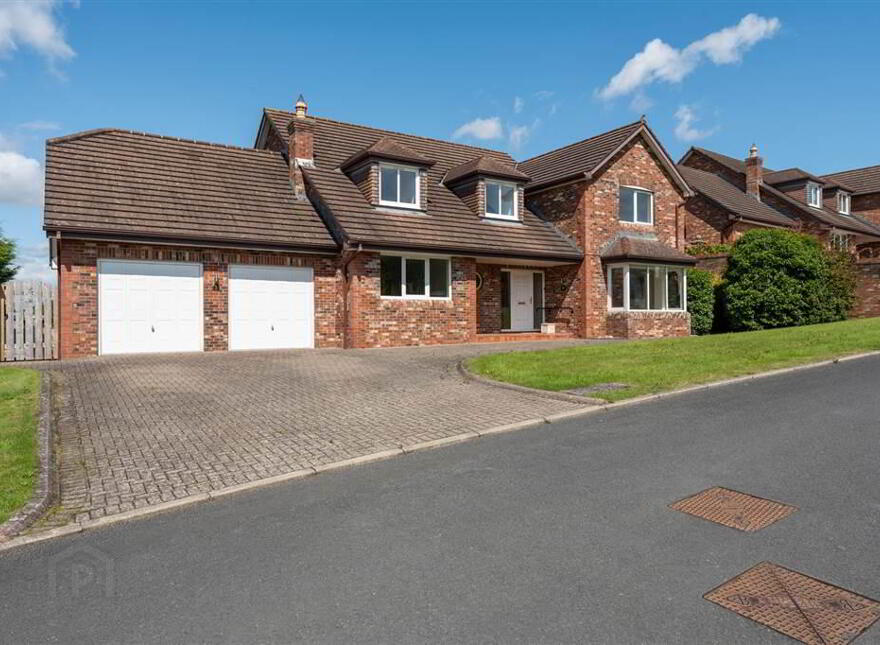 24 Manor Park, Comber, Newtownards, BT23 5FW