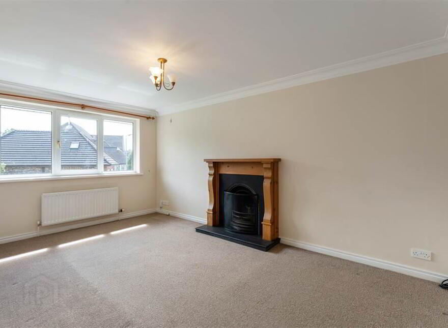 24 Manor Park, Comber, Newtownards, BT23 5FW