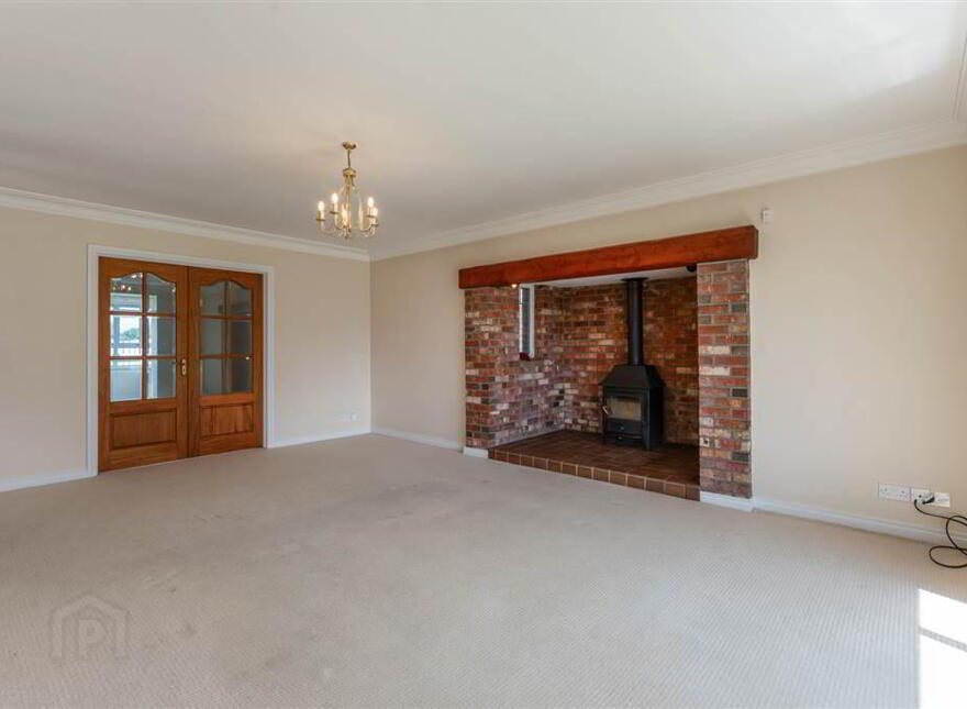 24 Manor Park, Comber, Newtownards, BT23 5FW