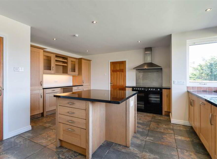 24 Manor Park, Comber, Newtownards, BT23 5FW
