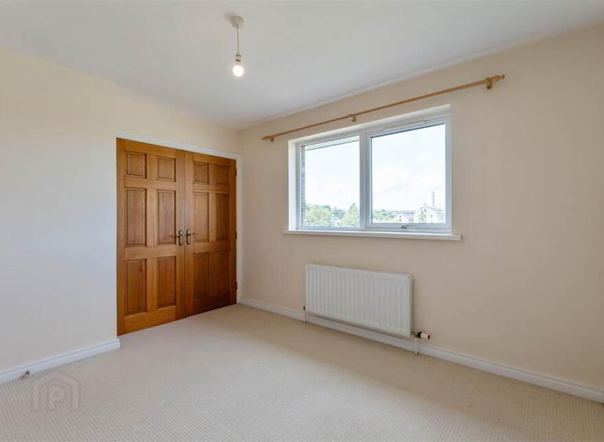 24 Manor Park, Comber, Newtownards, BT23 5FW