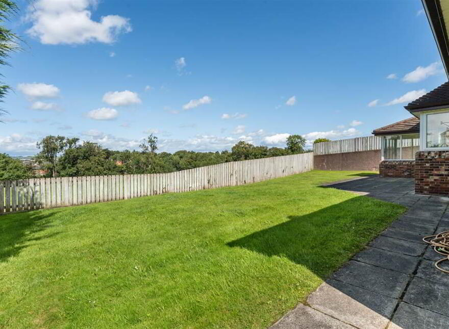 24 Manor Park, Comber, Newtownards, BT23 5FW