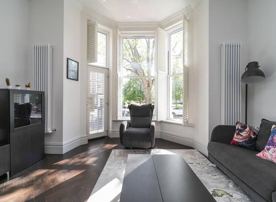 1 Portland House, 13 Wellington Park, Malone Road, Belfast, BT9 6DJ
