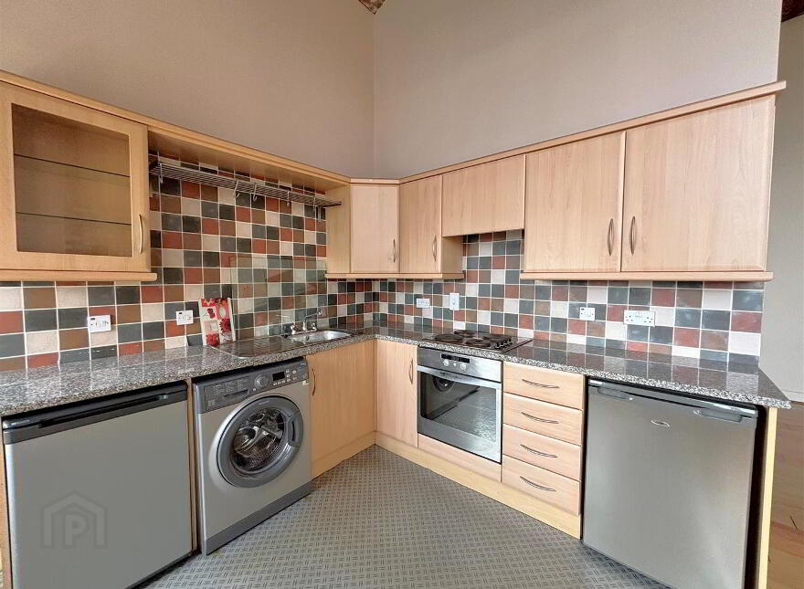 17 Linen Lofts, 22 Flax Street, Belfast, BT14 7EJ