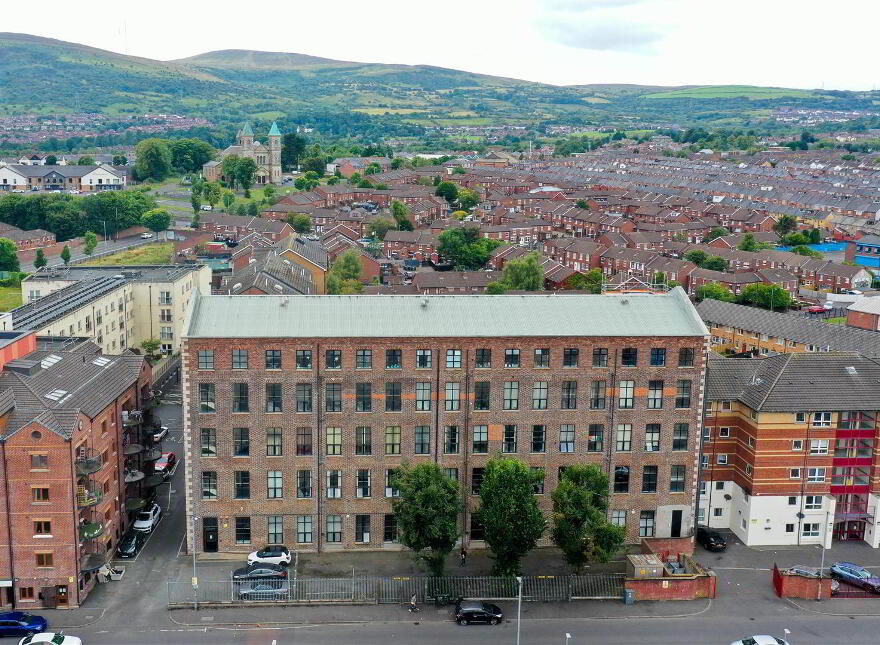 17 Linen Lofts, 22 Flax Street, Belfast, BT14 7EJ