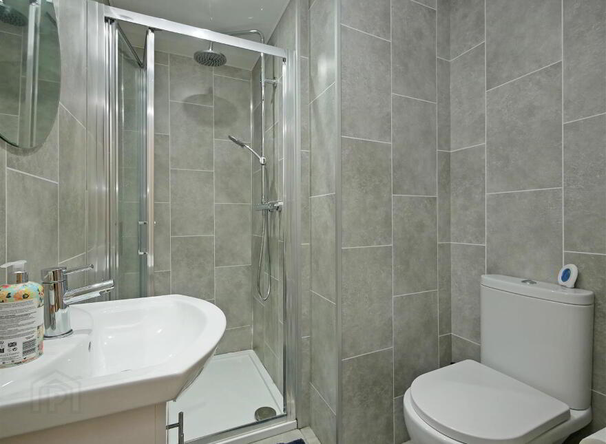 Apt 4, 167 University Street, Ormeau Road, Belfast, BT7 1HR