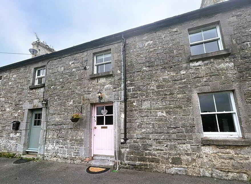 3 Boyne View, Slane photo