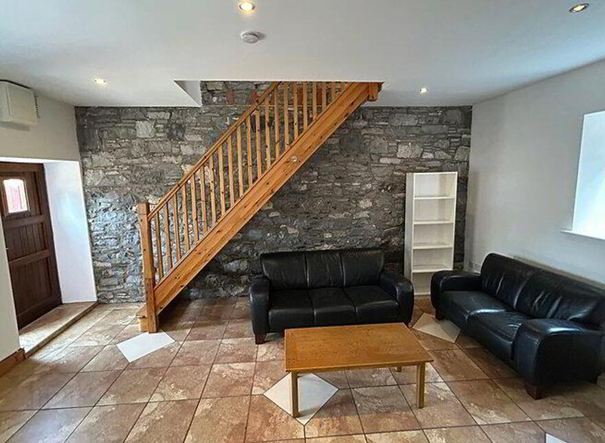 Quoinstone, Mullyandrew, Drumconrath