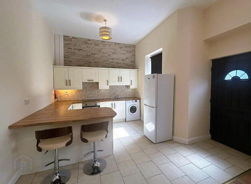13 Academy Street, Navan