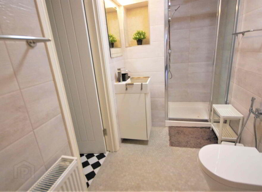 Station Road, Sutton, Dublin, D13