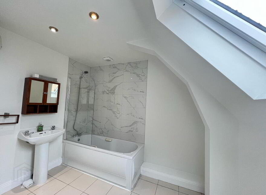 Brownsbarn Gardens, Kingswood, Dublin, D22
