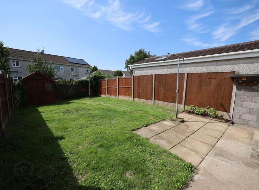 2 The Hollys, Bridgemount, Carrigaline, P43KF24