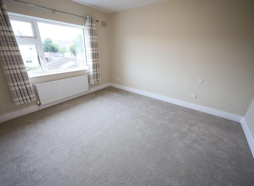 2 The Hollys, Bridgemount, Carrigaline, P43KF24