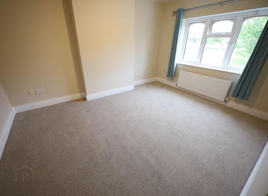 2 The Hollys, Bridgemount, Carrigaline, P43KF24
