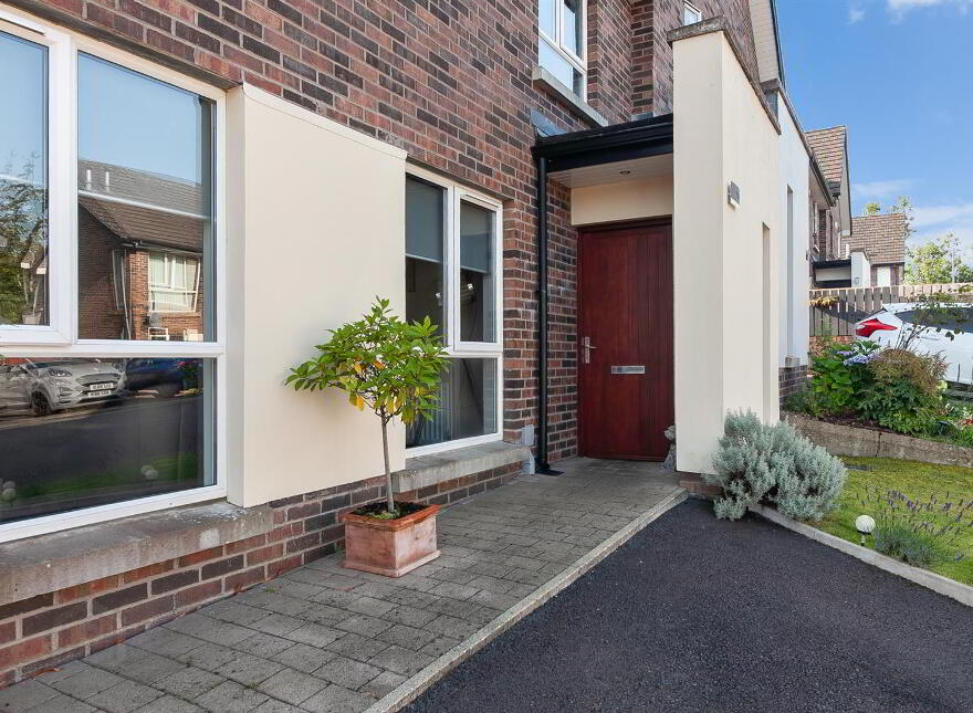 50 Rogan Wood, Newtownabbey, BT36 4BG