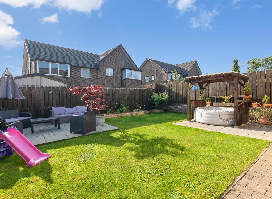 50 Rogan Wood, Newtownabbey, BT36 4BG