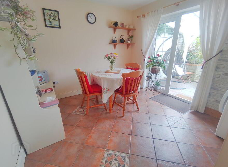 16 Ballysimon Crescent, Fairgreen Road, Garryowen