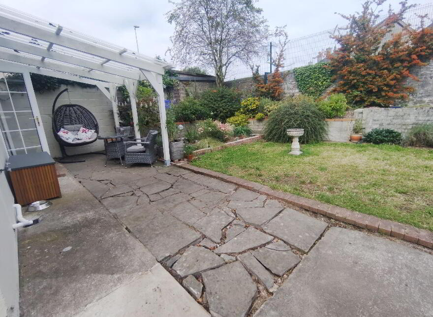 16 Ballysimon Crescent, Fairgreen Road, Garryowen