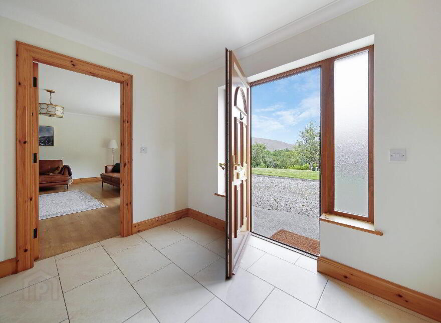 Ballinascall, Churchill, F92N2A2