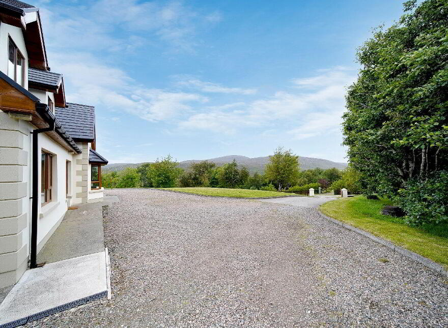 Ballinascall, Churchill, F92N2A2