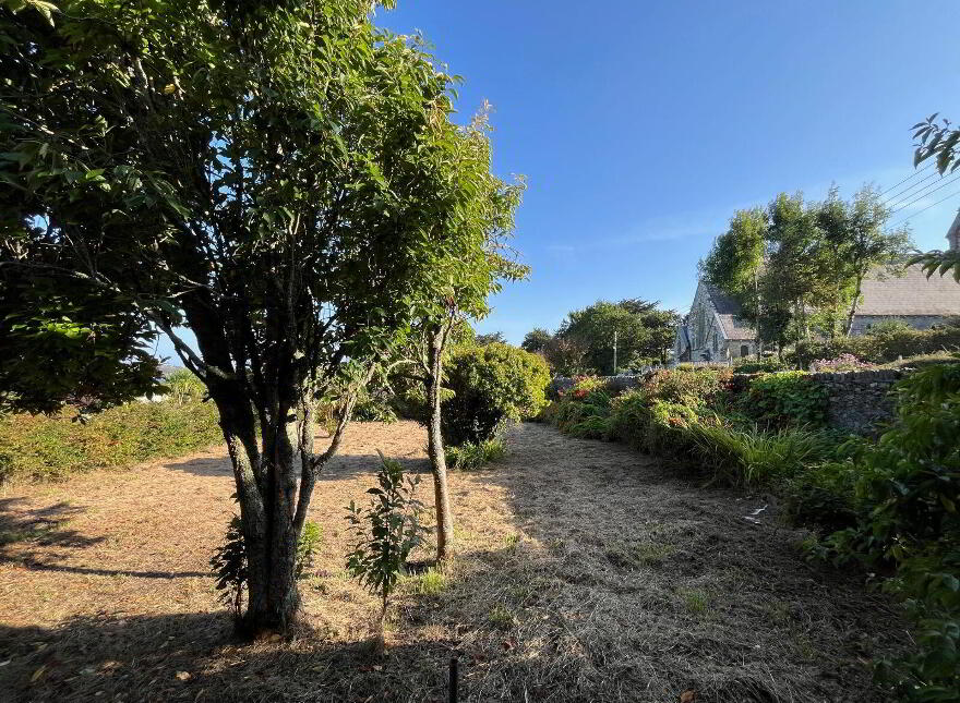 1and, 1A The Sextant, Colla Road, Schull, P81HD71