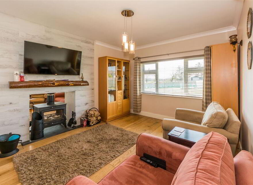 Woodview, Cooranuller, Ballydehob, West, P81NW66