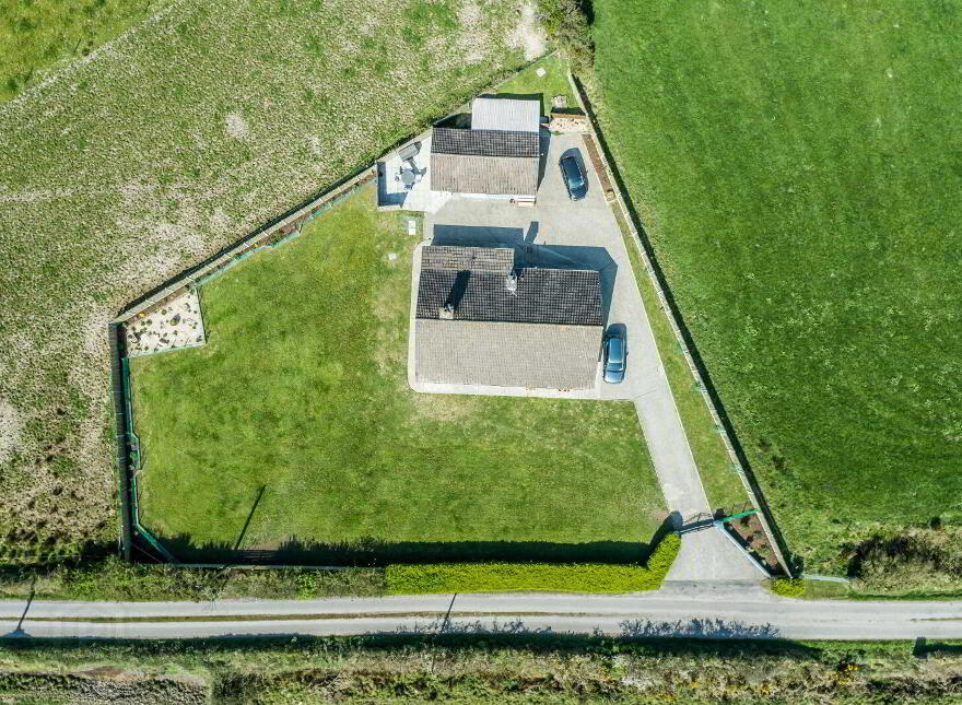 Woodview, Cooranuller, Ballydehob, P81NW66