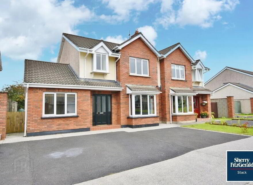 58 Hawthorn Drive, Newcastle West, V42FX44