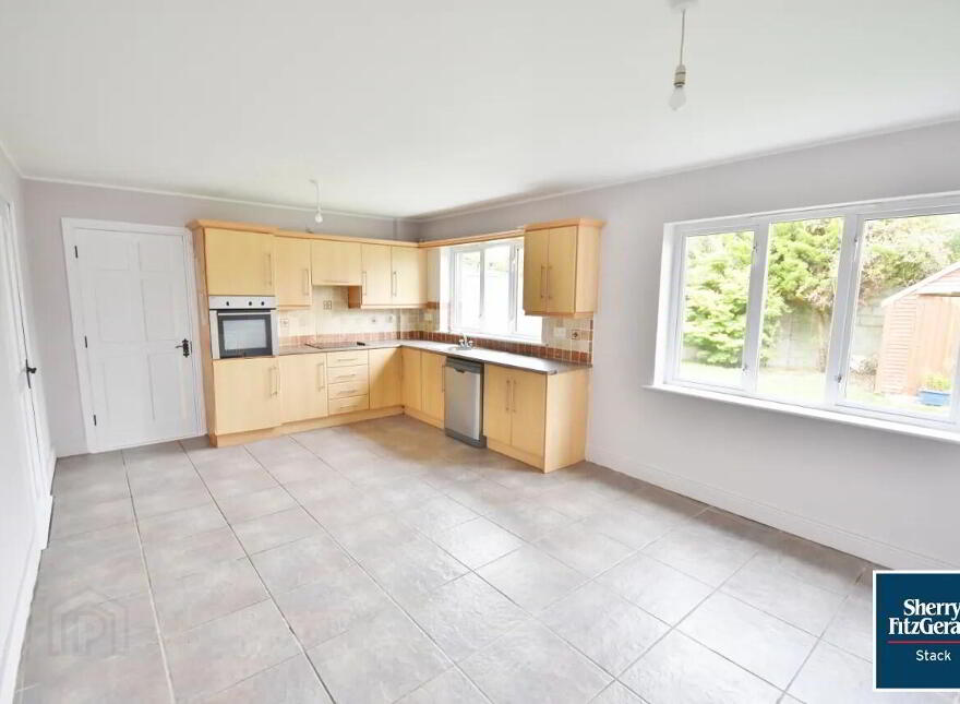 58 Hawthorn Drive, Newcastle West, V42FX44