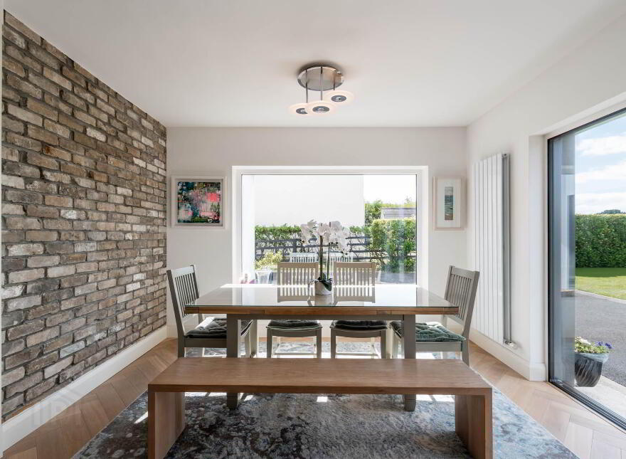 "Marsall", Moyvilla, Oranmore, H91X4P5