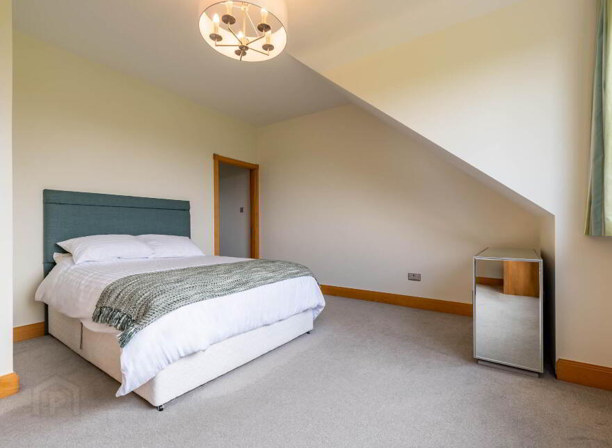 "Marsall", Moyvilla, Oranmore, H91X4P5