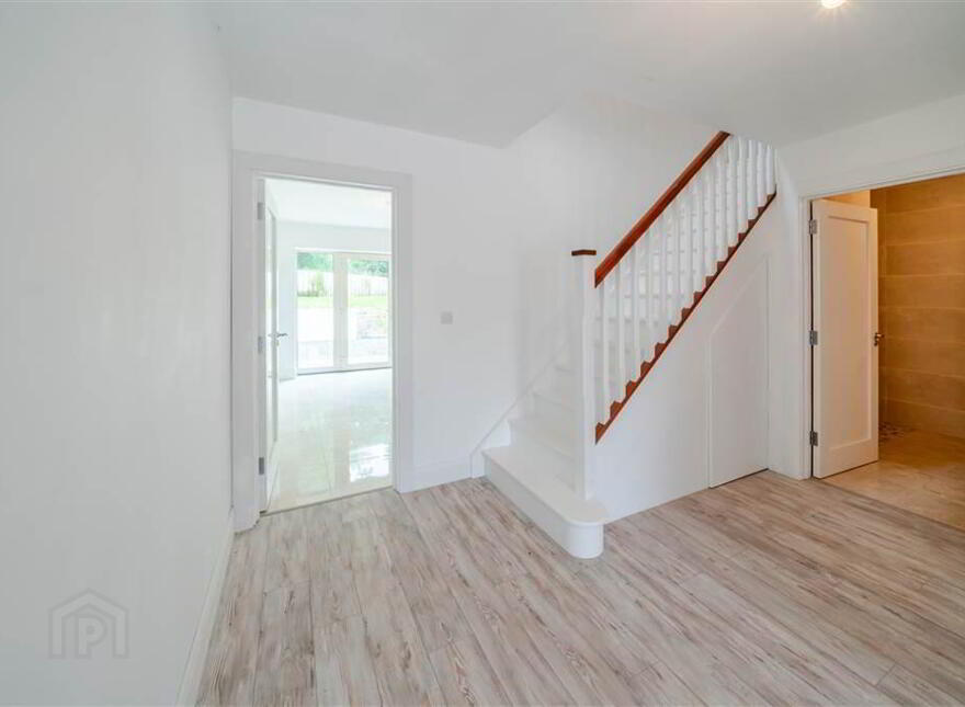 2 Bleachyard, Newport, F28E7F8