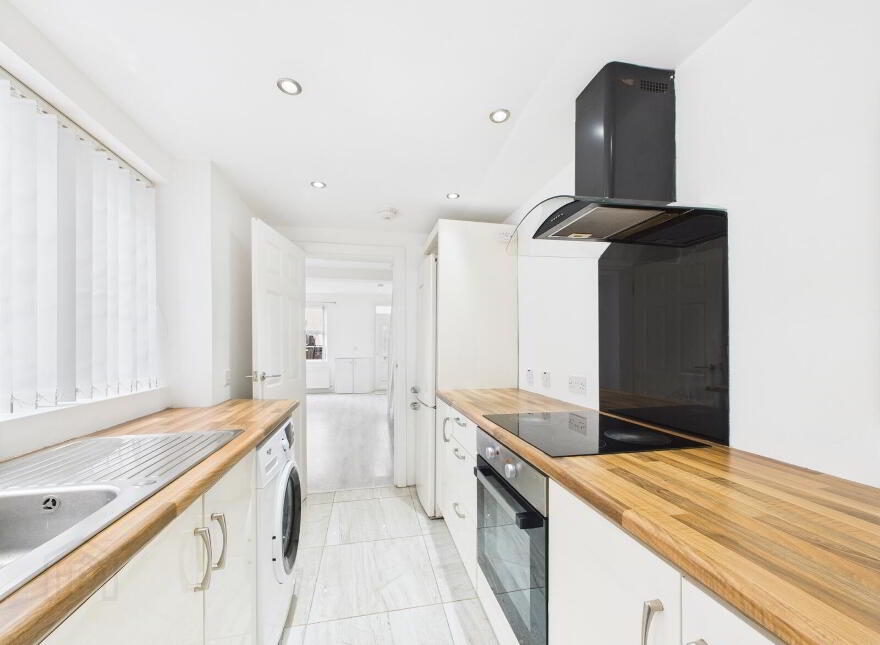 2 Lovatt Street, Belfast, BT5 5DA