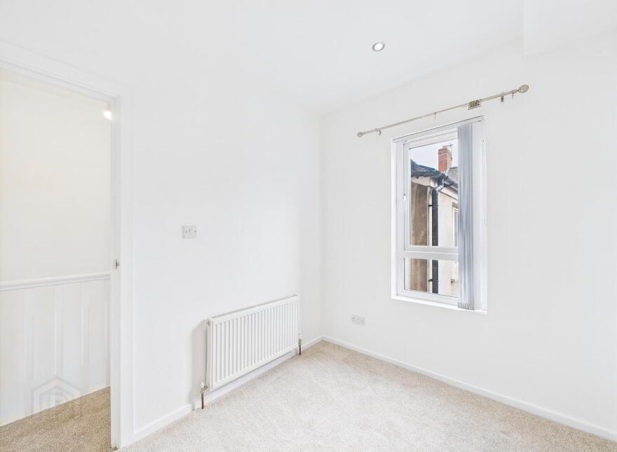 2 Lovatt Street, Belfast, BT5 5DA