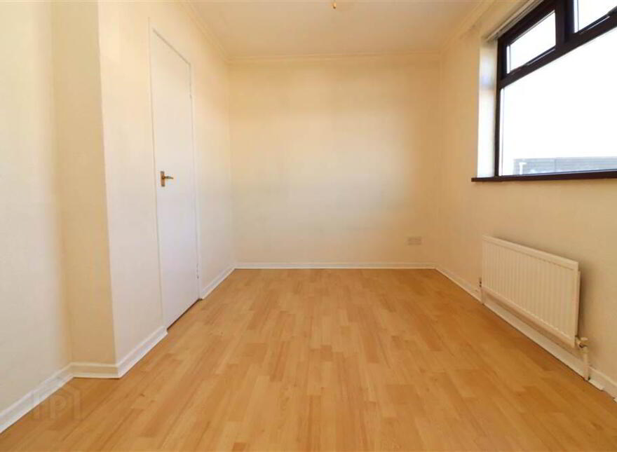 10 Tardree Place, Tonagh, Lisburn, BT28 1UW