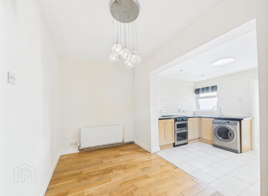 12 Gilnahirk Road, Belfast, BT5 7DG