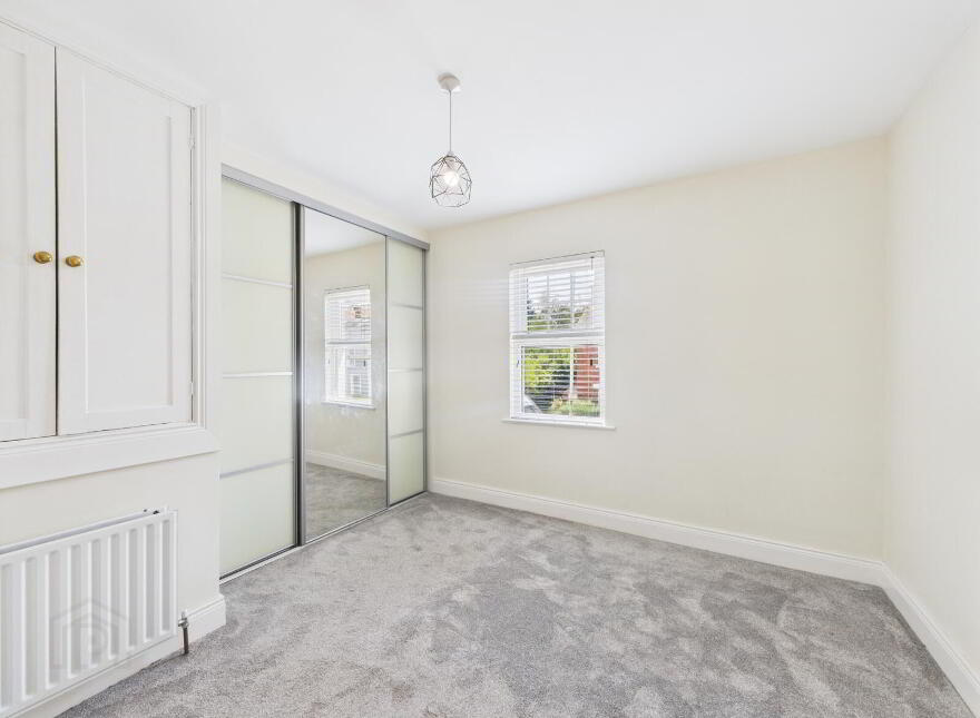 12 Gilnahirk Road, Belfast, BT5 7DG