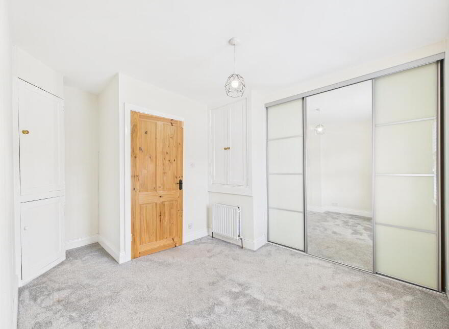 12 Gilnahirk Road, Belfast, BT5 7DG
